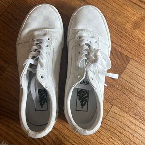 White checkered vans good condition